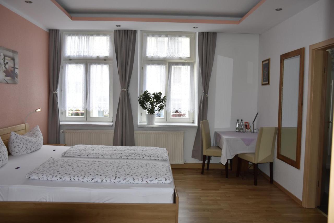Hotel Garni Am Klostermarkt Plauen Extérieur photo