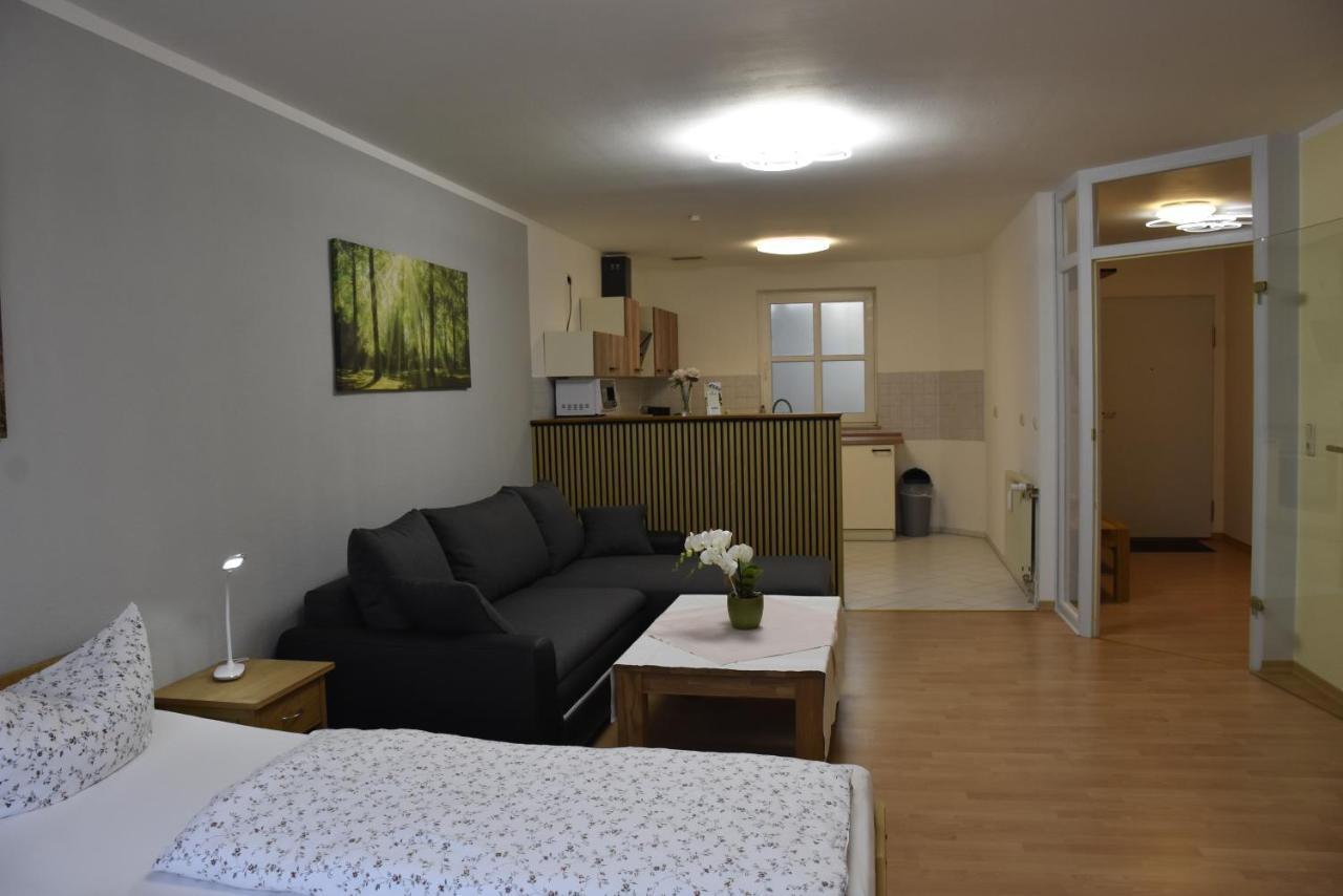 Hotel Garni Am Klostermarkt Plauen Extérieur photo