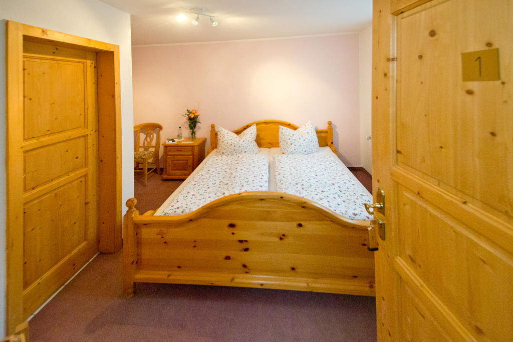 Hotel Garni Am Klostermarkt Plauen Chambre photo