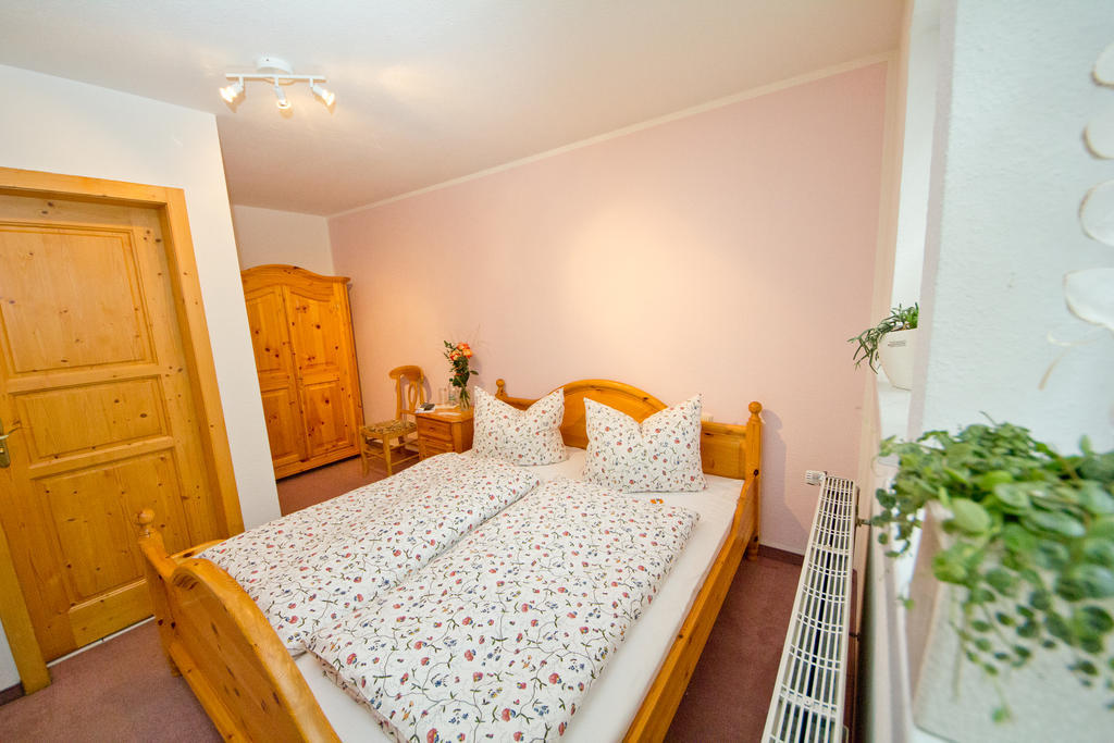 Hotel Garni Am Klostermarkt Plauen Chambre photo