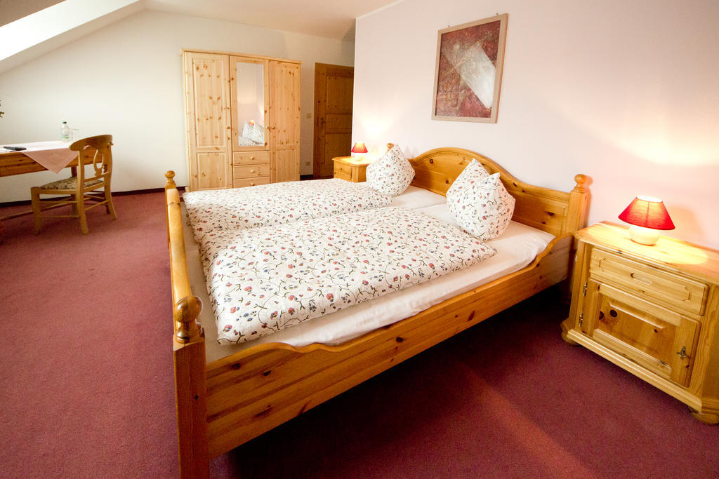 Hotel Garni Am Klostermarkt Plauen Chambre photo