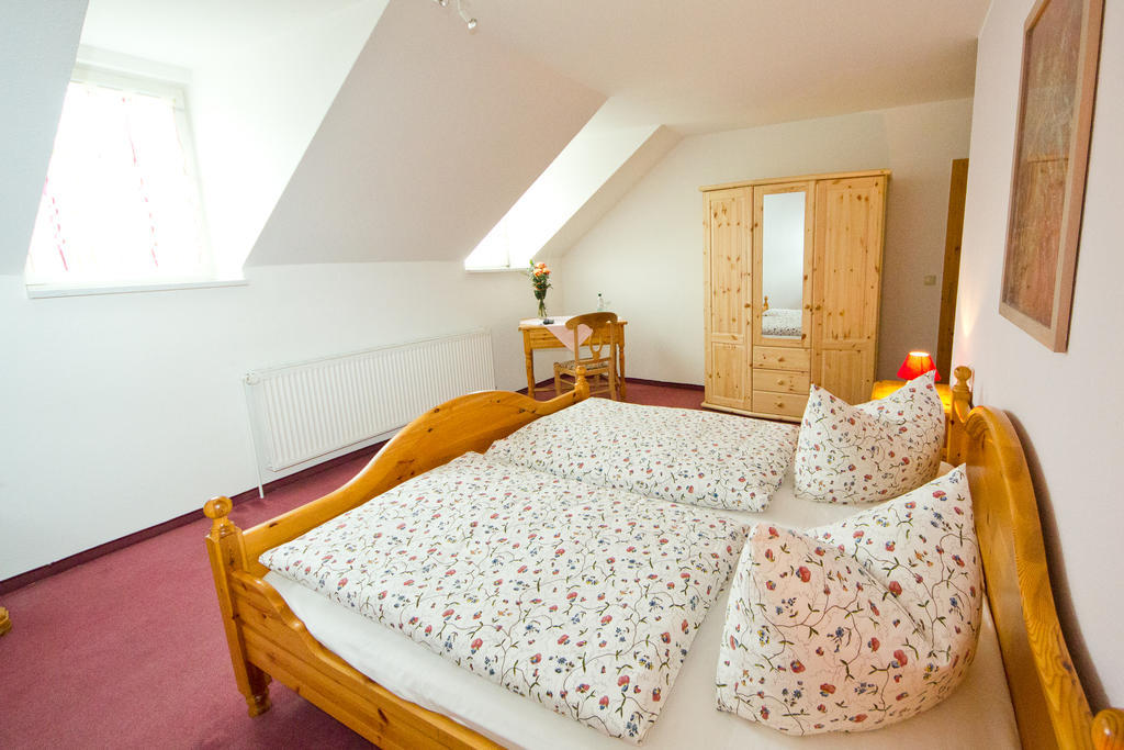 Hotel Garni Am Klostermarkt Plauen Chambre photo