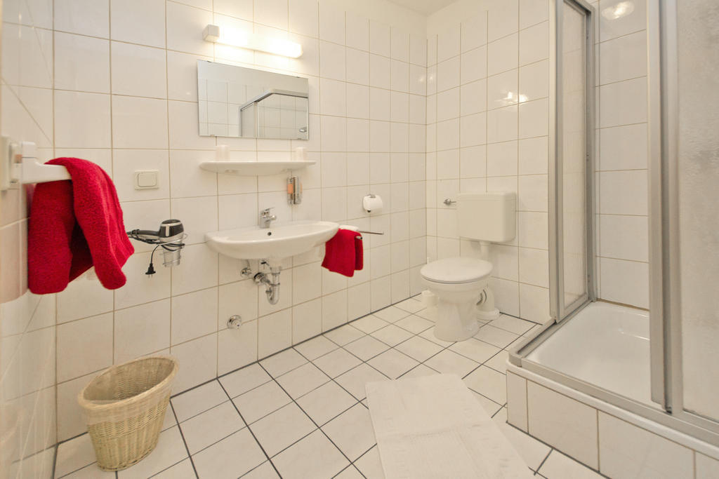 Hotel Garni Am Klostermarkt Plauen Chambre photo